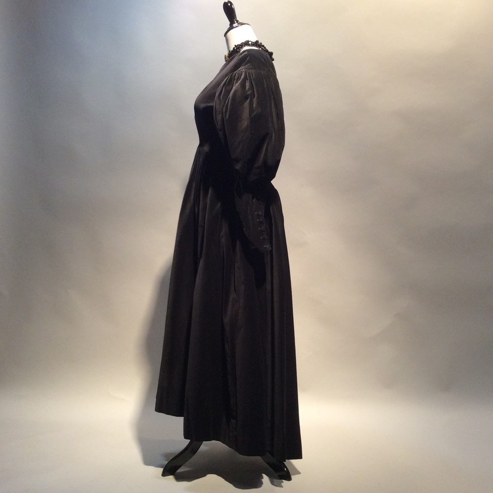 Vintage regency inspired gown - Picture 5 of 7